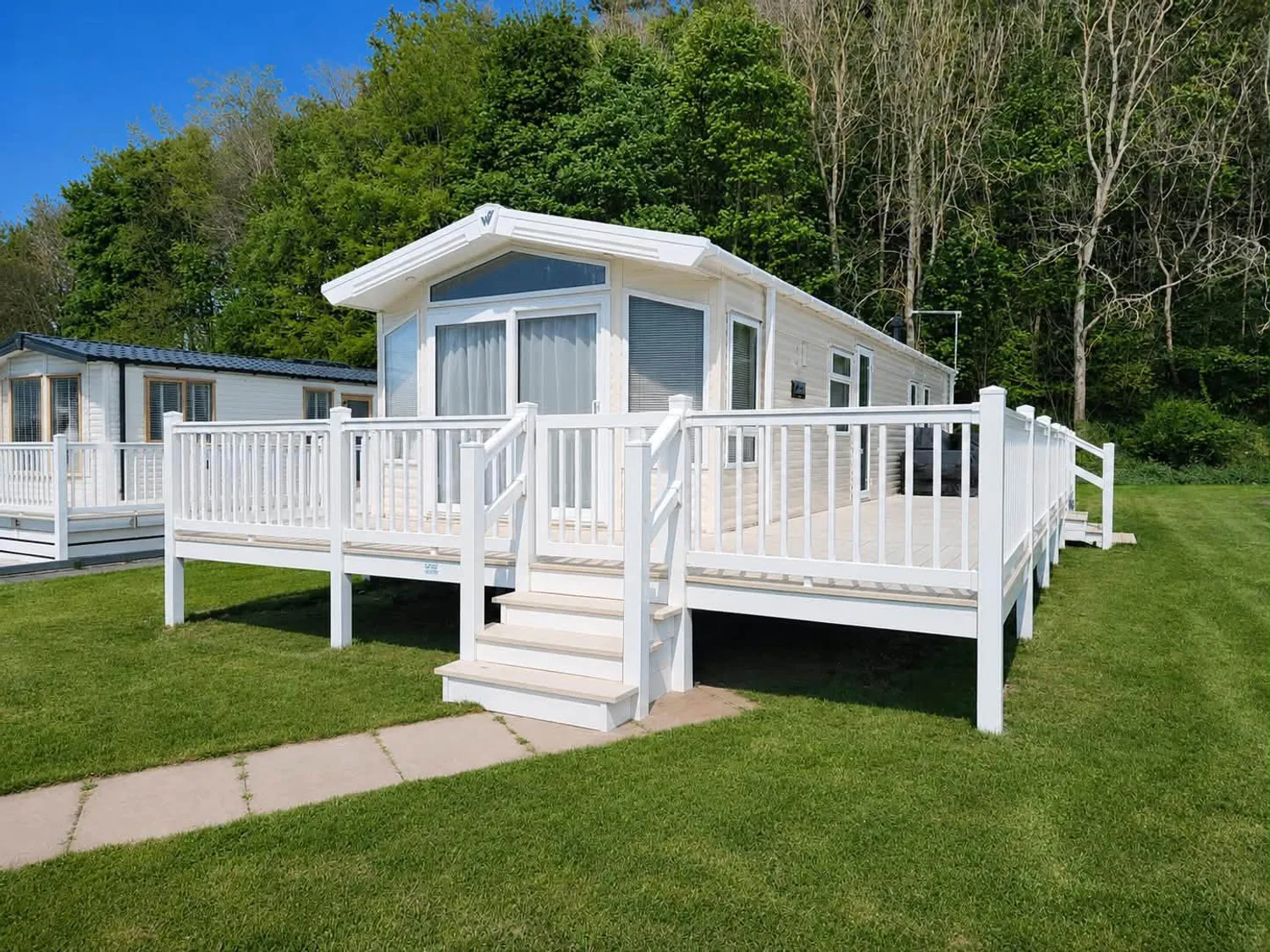 sc_1787233443_1209107_1 3 Bed Lodge Sleeps 6 Decking Parking WiFi - Image 1